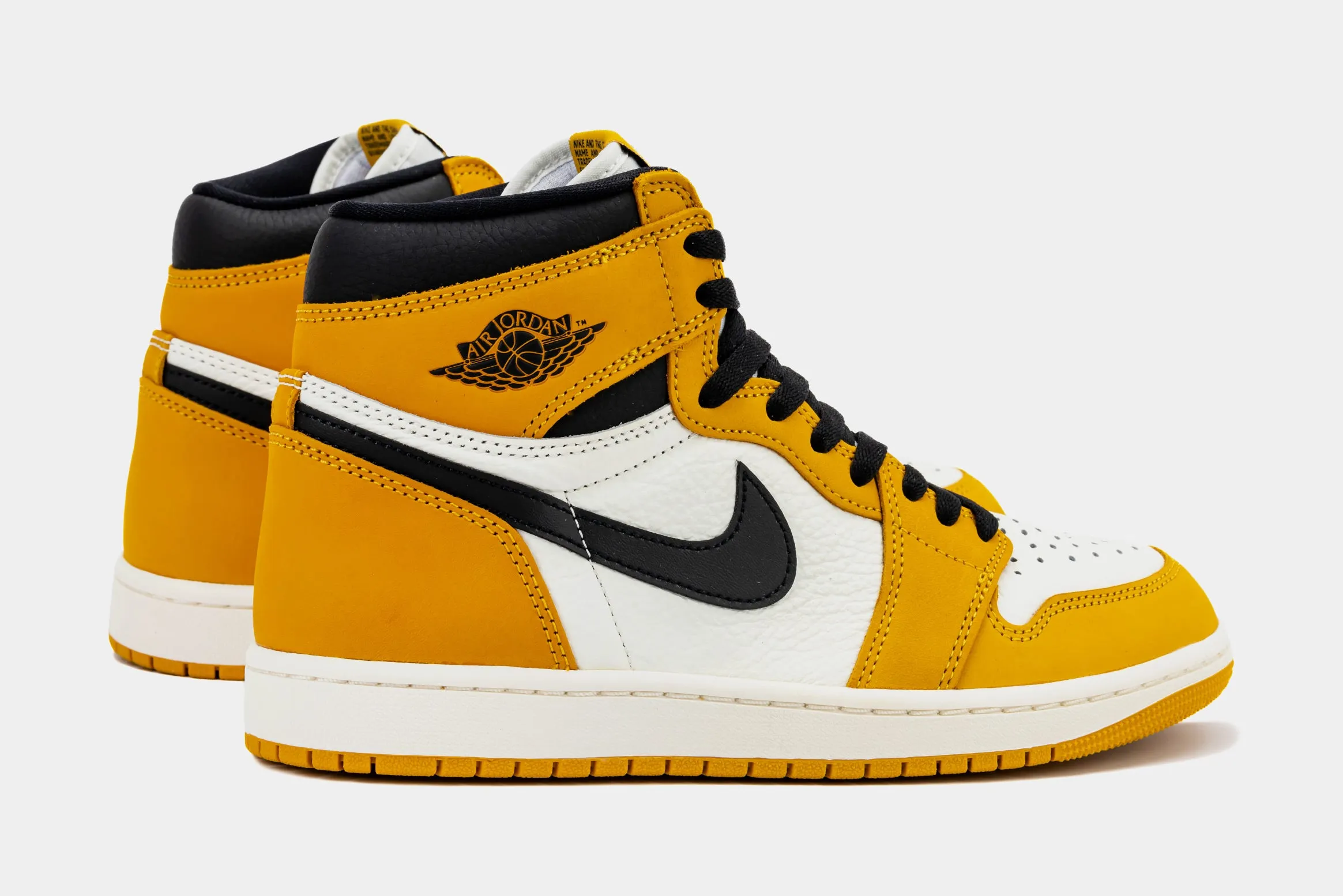 Air Jordan 1 Retro High OG Yellow Ochre Mens Lifestyle Shoes (Yellow Ochre/Sail/Black)