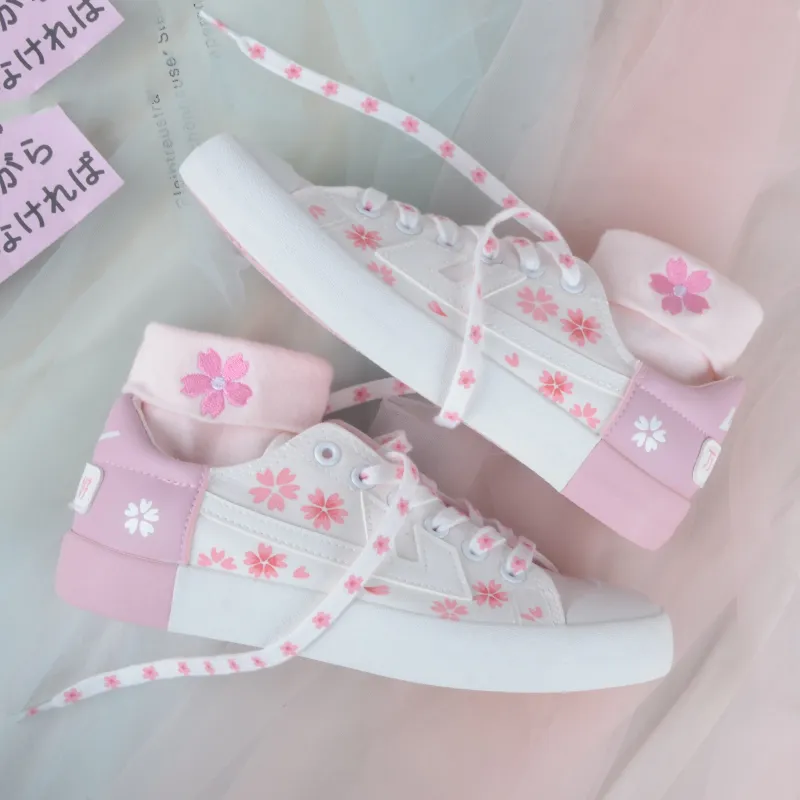 Japanese Sakura Sneaker AD11742