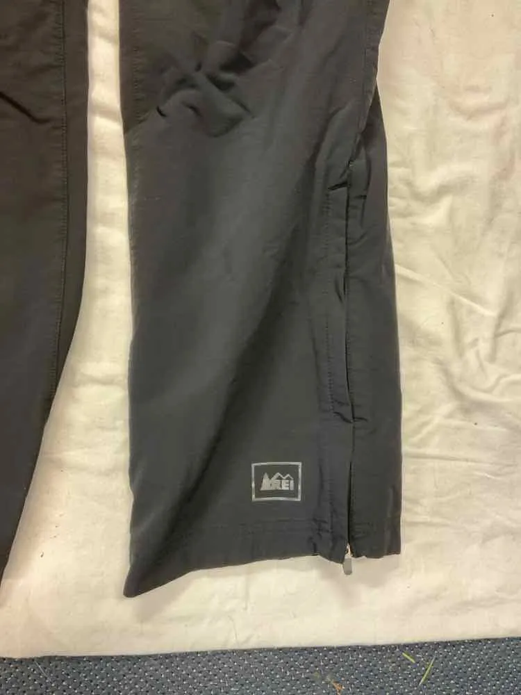 REI Hiking Pants Women's 6